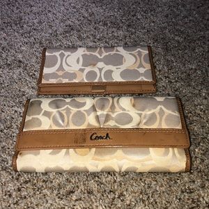 Coach wallet and checkbook